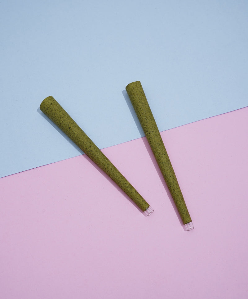 KING SIZE 109MM HAND ROLLED GLASS TIPS CONES - GREEN HEMP WRAPPER - BOX OF 150 CONES
